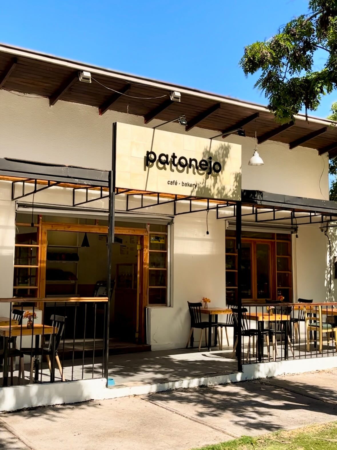 Patonejo: Casa esquina
